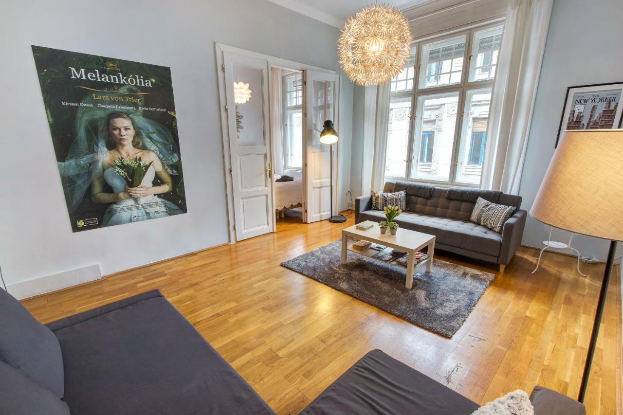 Alma's Romantic Getaway Apartment Budapest