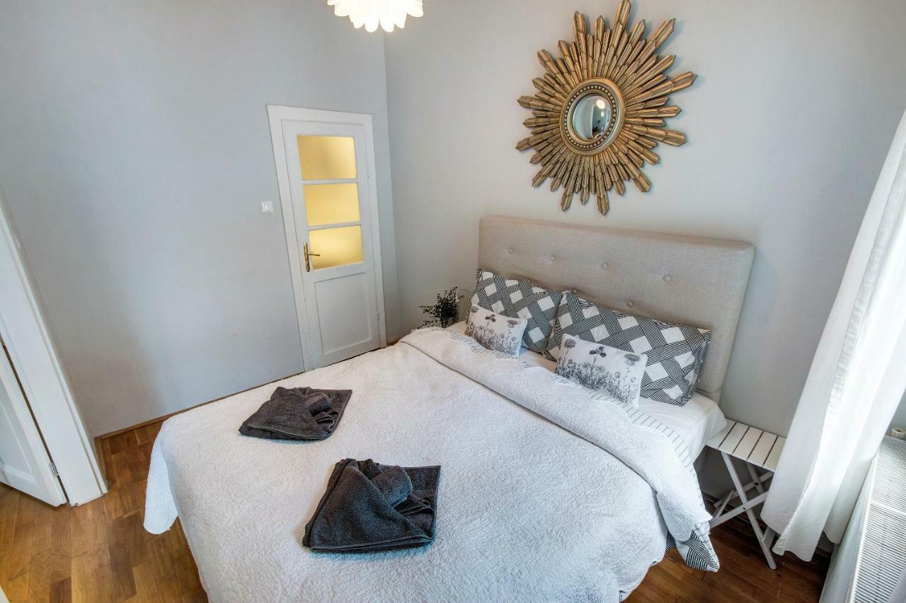 Apartment Alma's Romantic Getaway